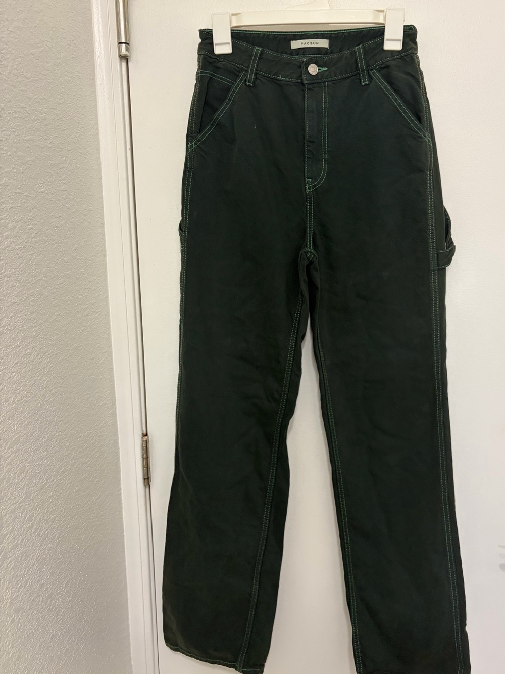 PacSun Men's Forest Green Cargo Pants with Contrast Stitching